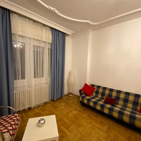 Apartment And Rooms Heart Of The City Budapest Exteriör bild
