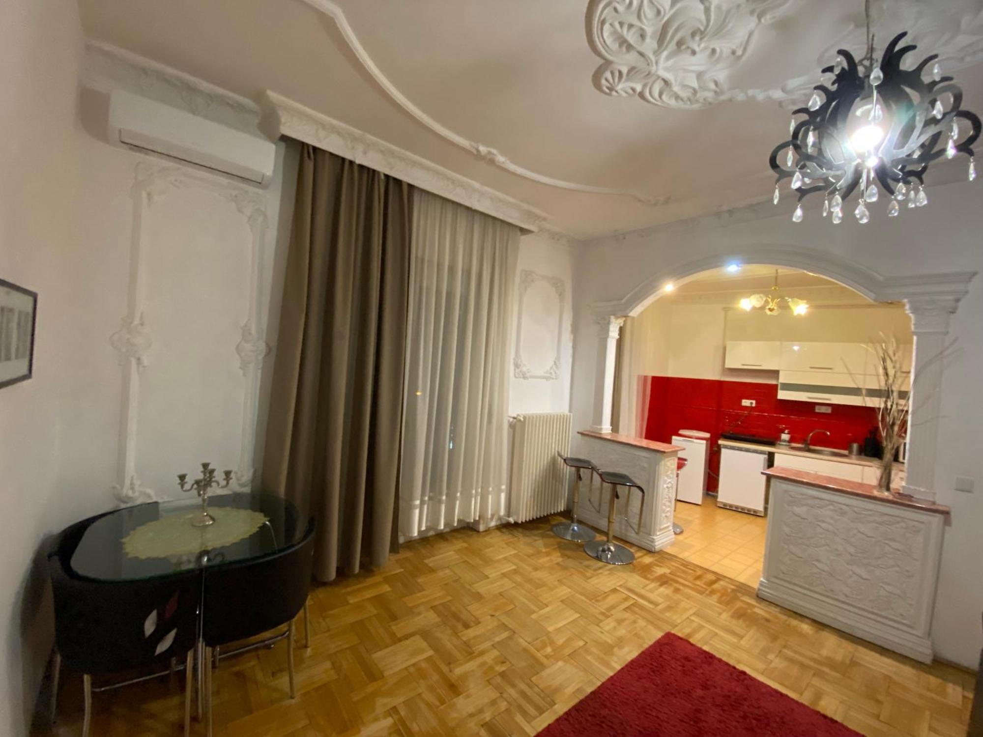 Apartment And Rooms Heart Of The City Budapest Exteriör bild