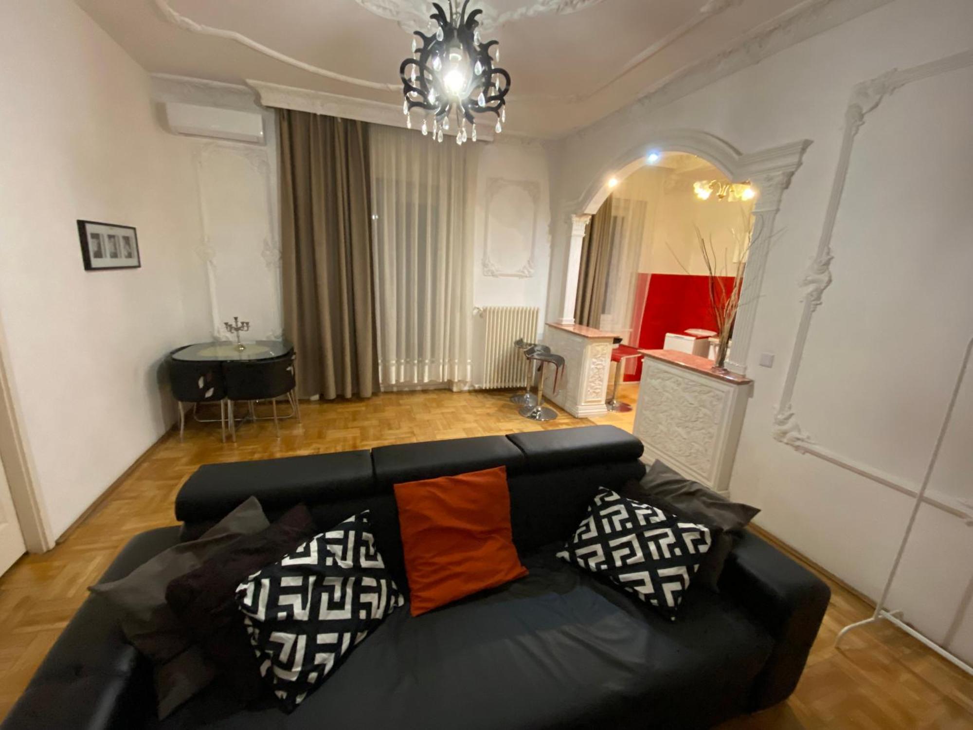 Apartment And Rooms Heart Of The City Budapest Exteriör bild