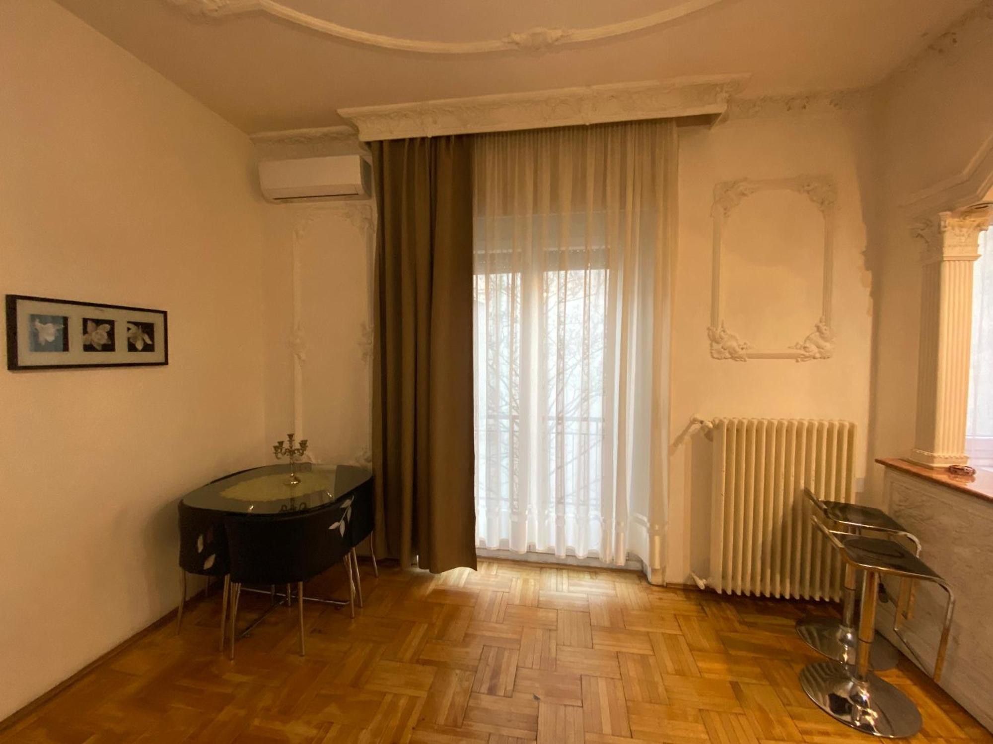 Apartment And Rooms Heart Of The City Budapest Exteriör bild