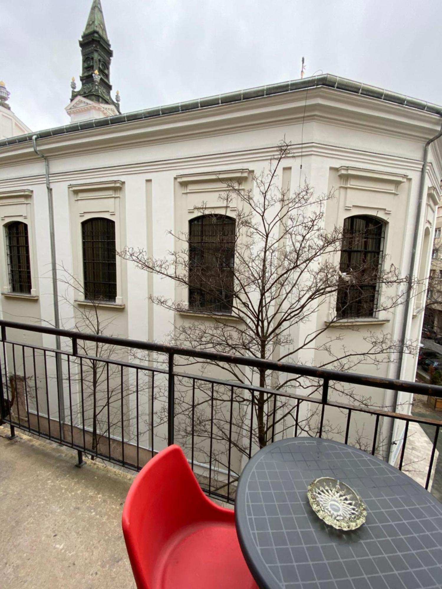 Apartment And Rooms Heart Of The City Budapest Exteriör bild