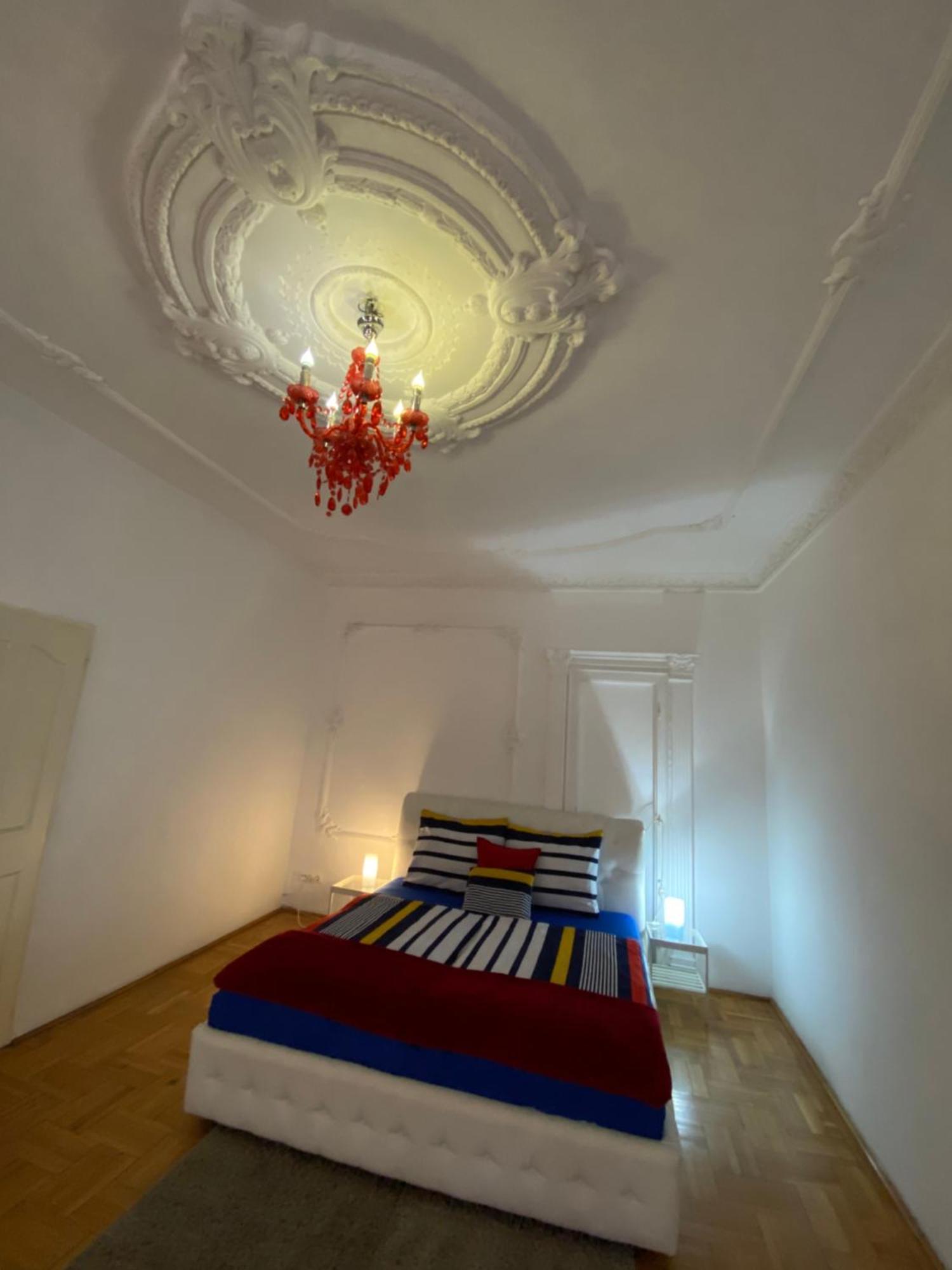 Apartment And Rooms Heart Of The City Budapest Exteriör bild