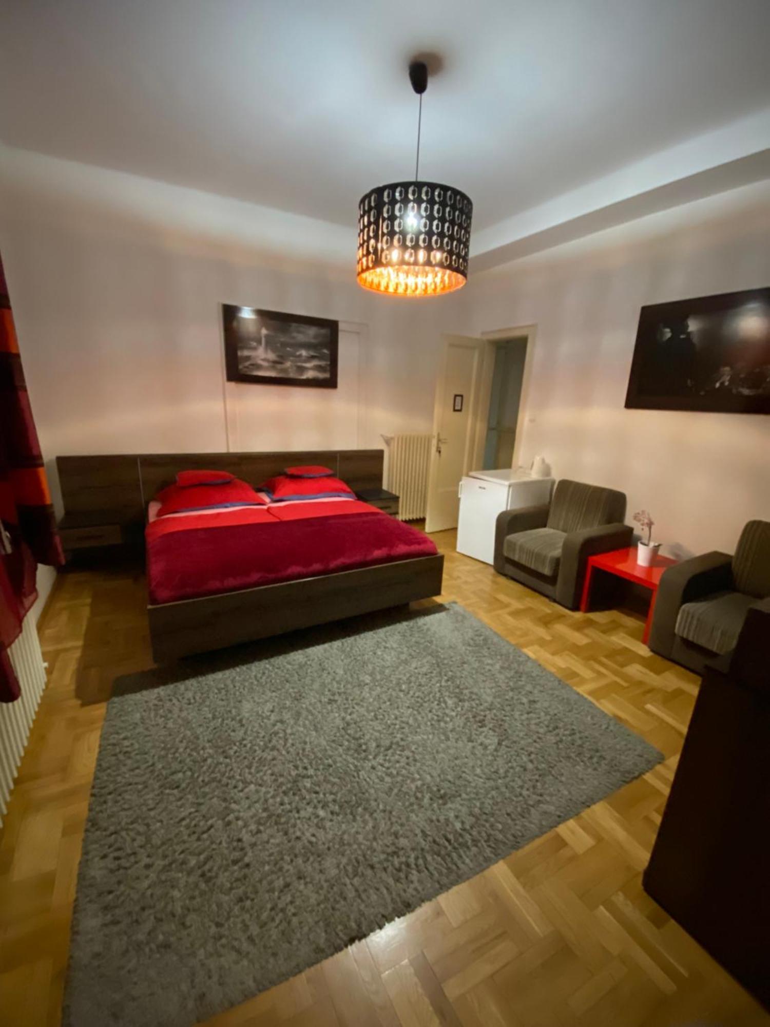Apartment And Rooms Heart Of The City Budapest Exteriör bild