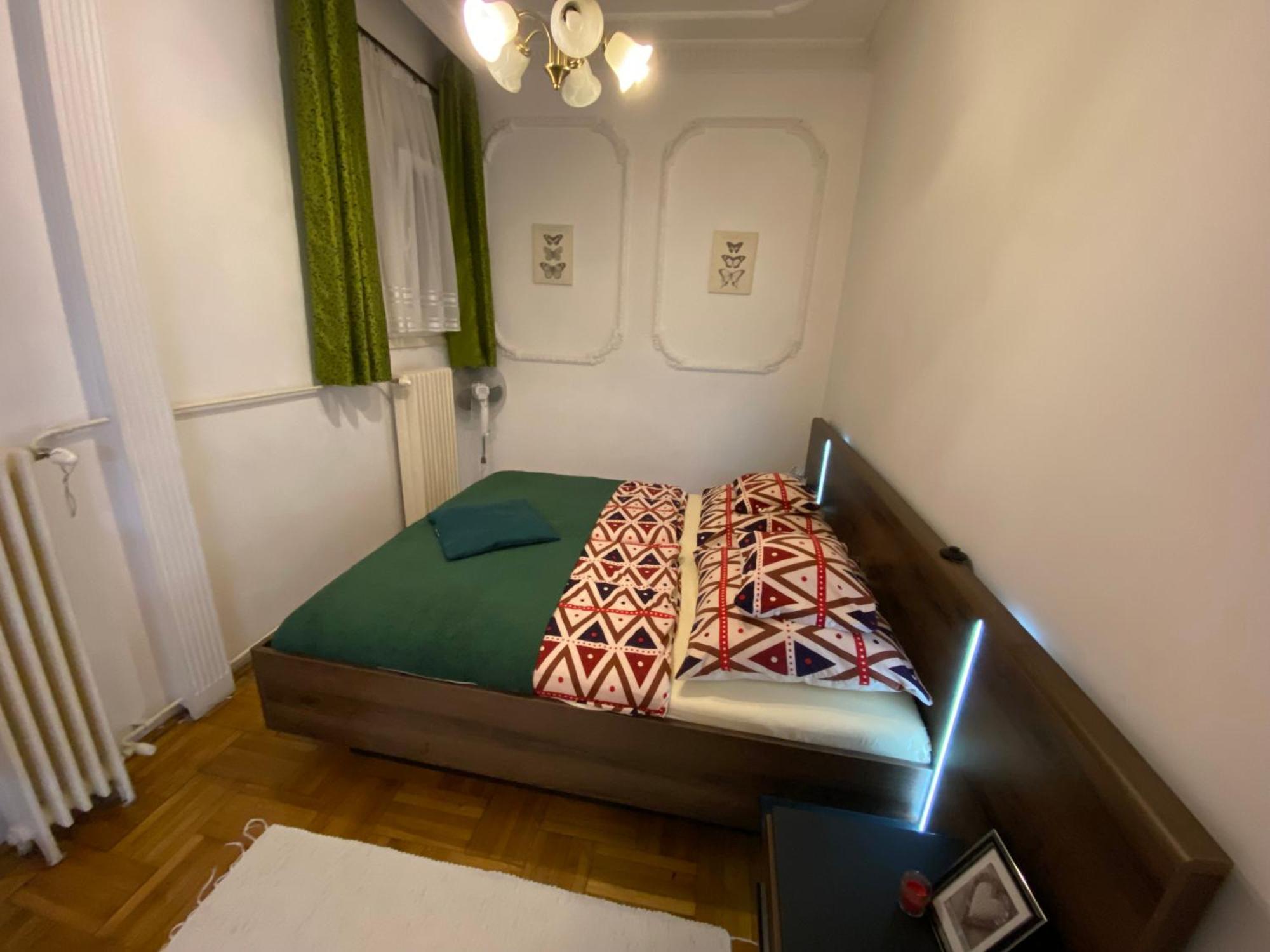Apartment And Rooms Heart Of The City Budapest Exteriör bild