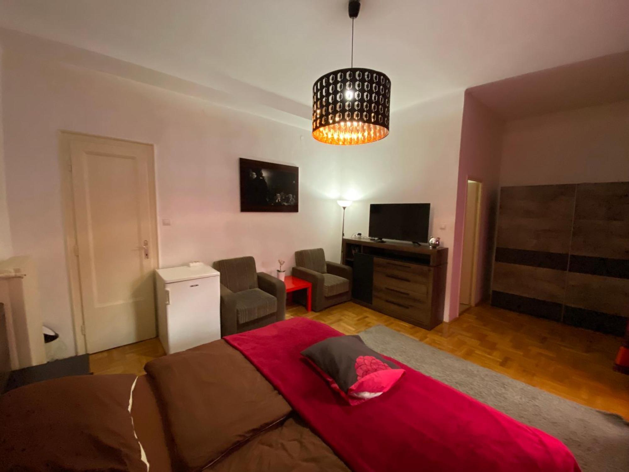 Apartment And Rooms Heart Of The City Budapest Exteriör bild